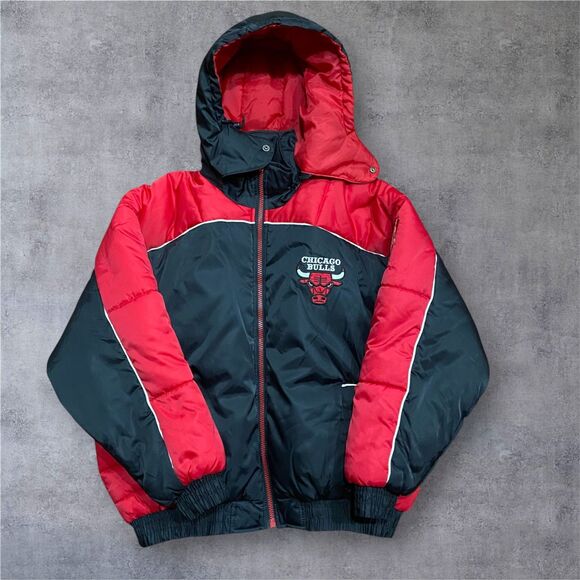 Pro Player Other - Pro Player Vintage 90s NBA Chicago Bulls Puffer Jacket Black Red Men's Size XL